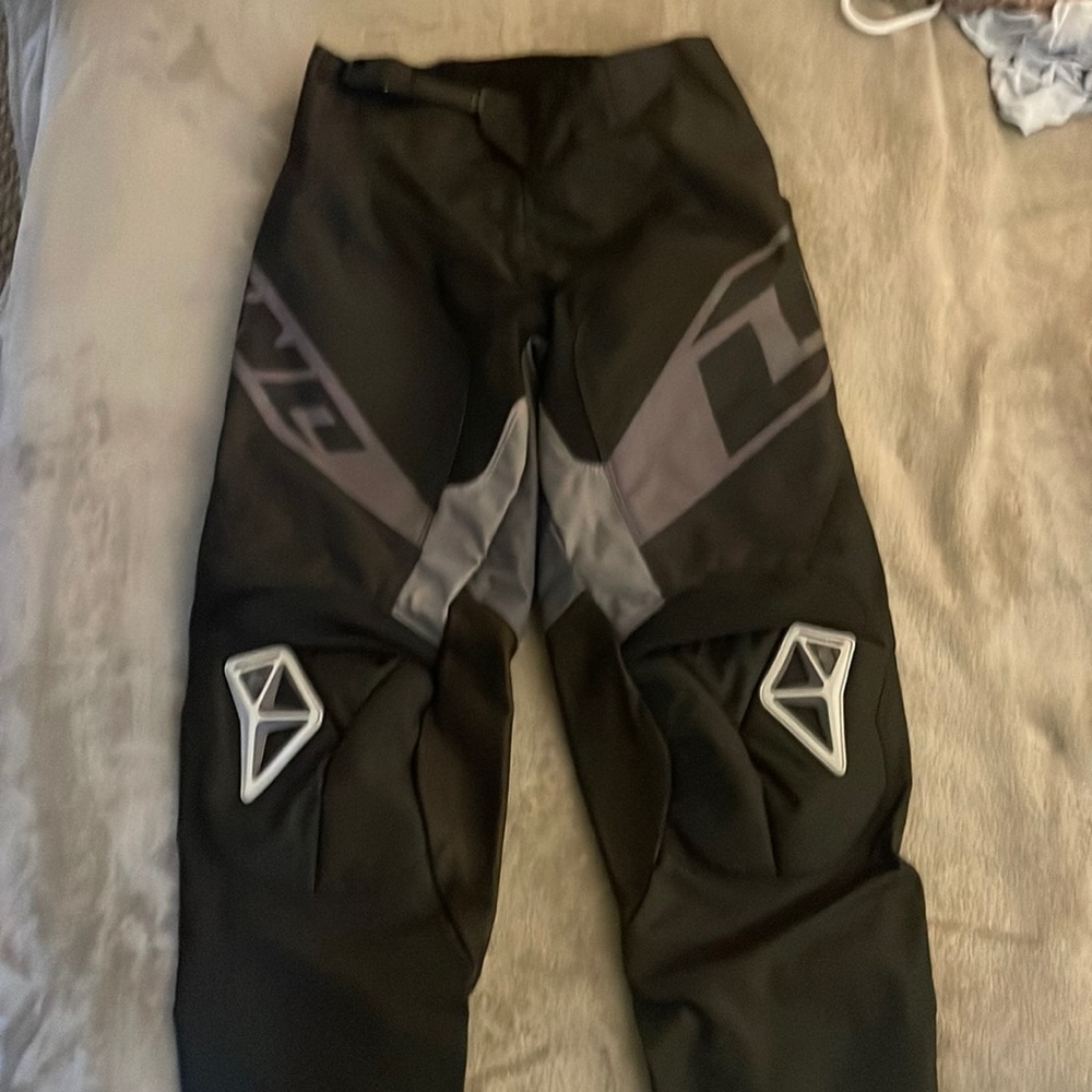 Atom riding pants